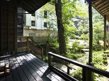 Imagen de los exteriores del Hotel Motoyu Ishiya. Foto 9