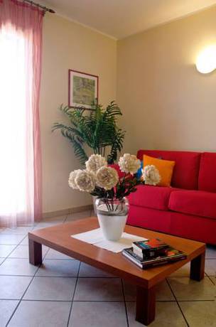 Imagen de la habitación del Hotel Motta Residence. Foto 8