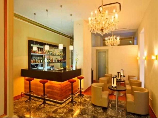 Imagen general del Hotel Motto. Foto 2