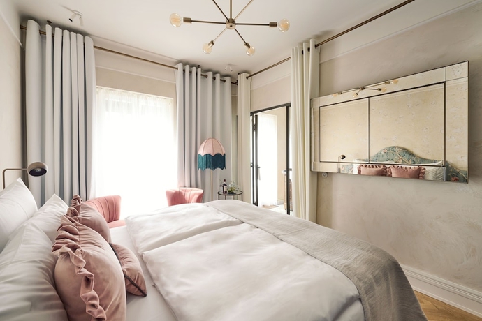 Imagen de la habitación del Hotel Motto. Foto 11