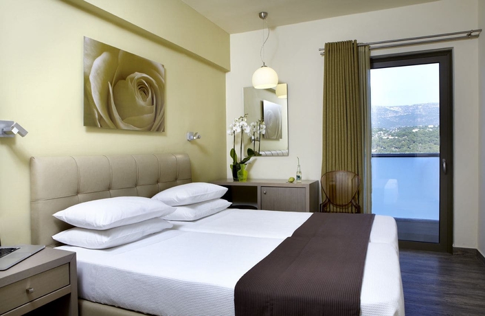 Imagen de la habitación del Hotel Mouikis Kefalonia. Foto 3