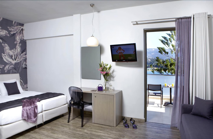 Imagen de la habitación del Hotel Mouikis Kefalonia. Foto 7