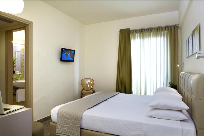 Imagen de la habitación del Hotel Mouikis Kefalonia. Foto 11