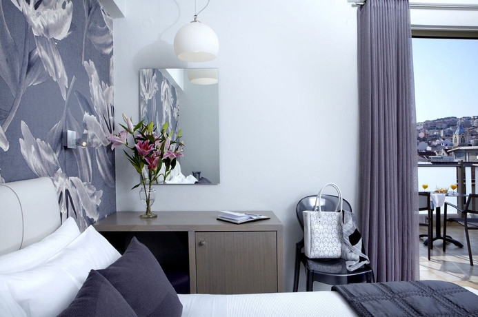 Imagen de la habitación del Hotel Mouikis Kefalonia. Foto 13