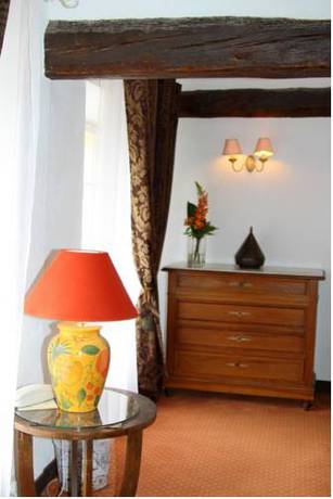 Imagen de la habitación del Hotel Moulin De La Camandoule. Foto 12