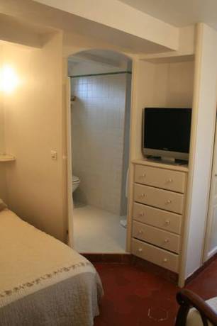 Imagen de la habitación del Hotel Moulin De La Camandoule. Foto 15