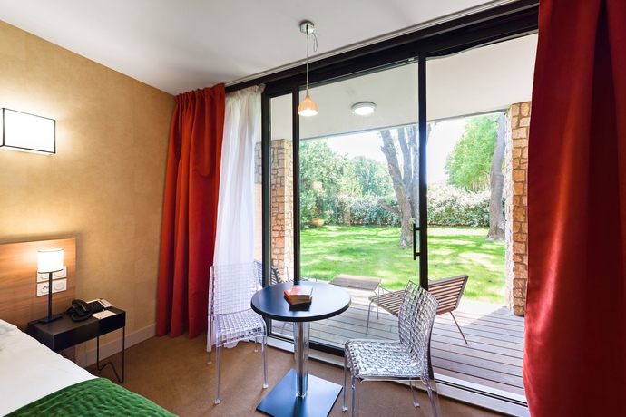 Imagen de la habitación del Hotel Moulin De Vernègues and Spa. Foto 4