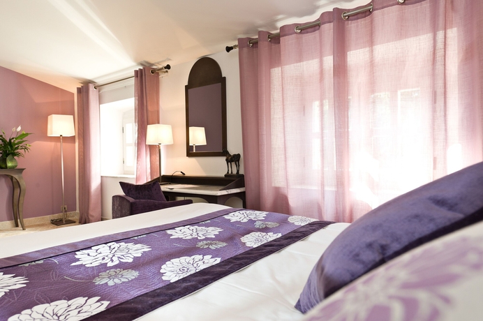 Imagen de la habitación del Hotel Moulin De Vernègues and Spa. Foto 7