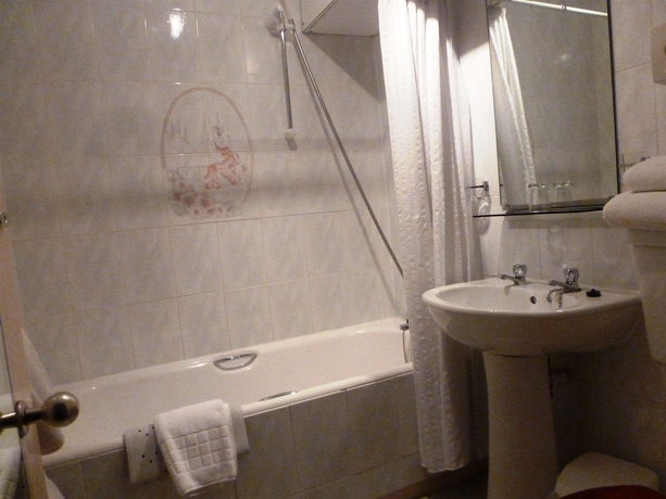 Imagen de la habitación del Hotel Moulin. Foto 6