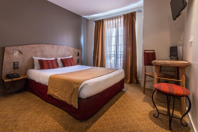 Imagen de la habitación del Hotel Moulin Plaza. Foto 5