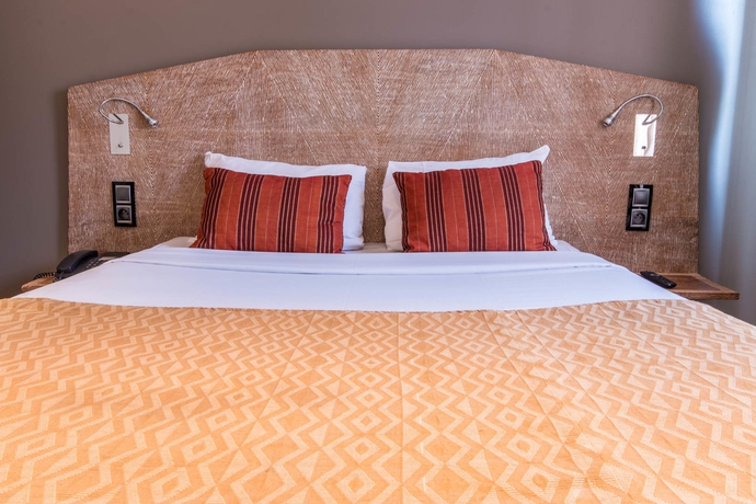 Imagen de la habitación del Hotel Moulin Plaza. Foto 9