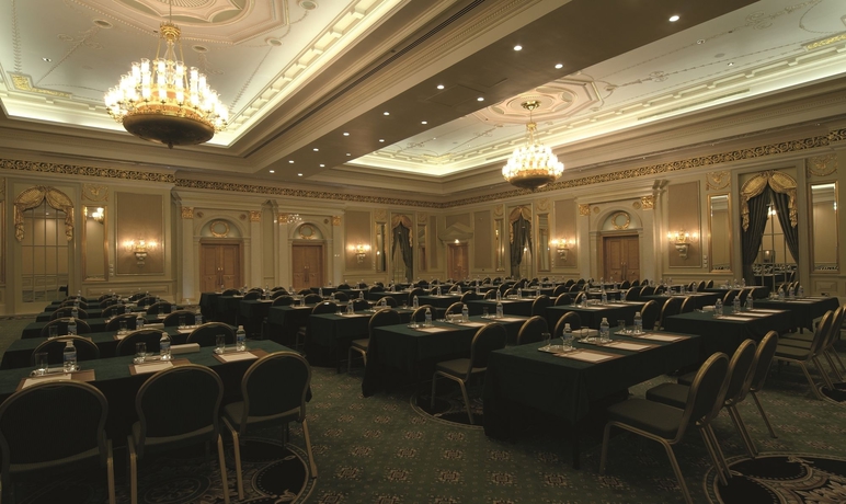 Imagen de los interiores del Hotel Mövenpick Al Khobar. Foto 13