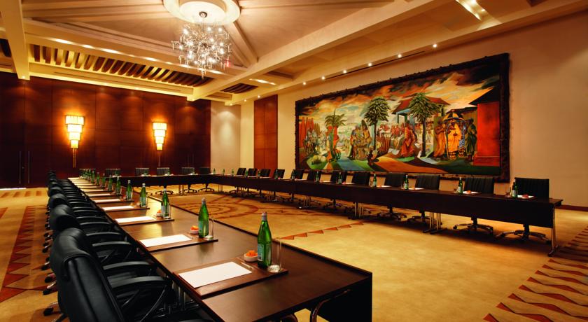 Imagen general del Hotel Mövenpick Ambassador Accra. Foto 2