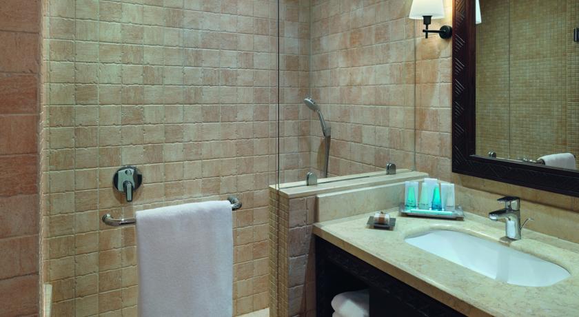 Imagen general del Hotel Mövenpick Ambassador Accra. Foto 7