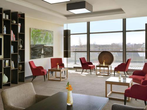 Imagen general del Hotel Mövenpick Amsterdam City Centre. Foto 2