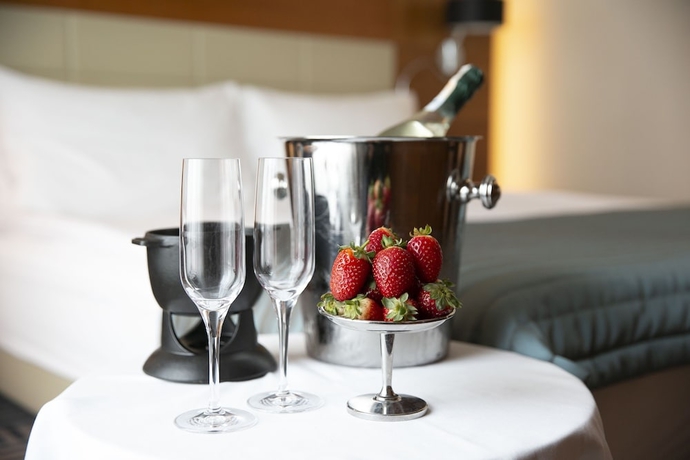 Imagen de la habitación del Hotel Mövenpick Ankara. Foto 15