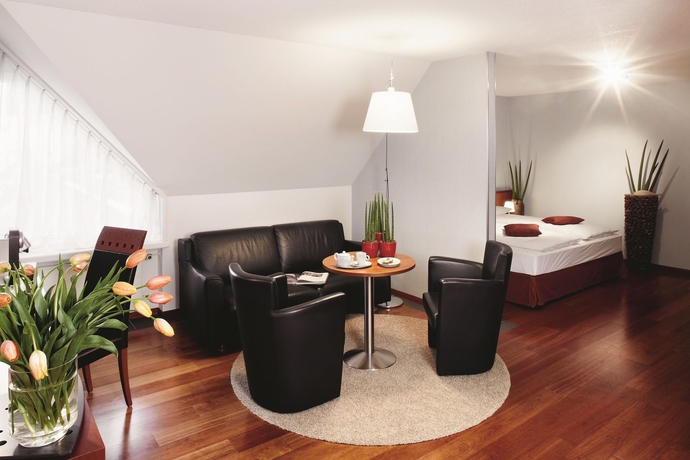 Imagen de la habitación del Hotel Mövenpick Egerkingen. Foto 11