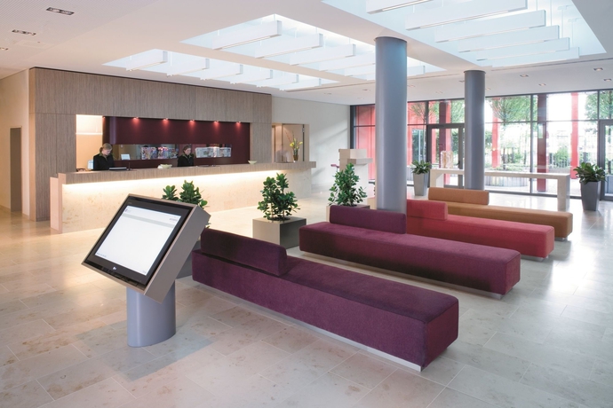 Imagen de los interiores del Hotel Mövenpick Frankfurt City. Foto 12