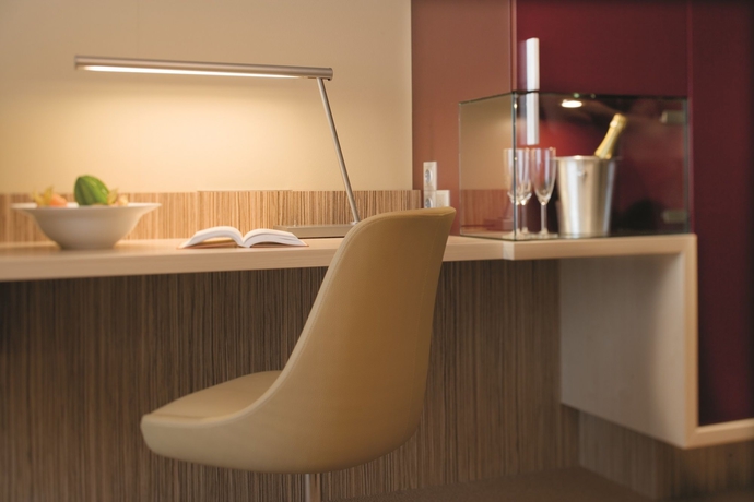 Imagen de la habitación del Hotel Mövenpick Frankfurt City. Foto 9