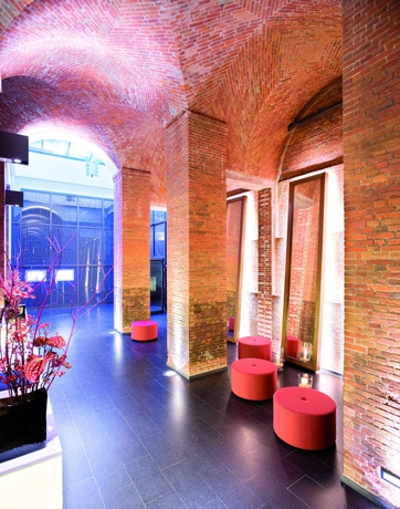 Imagen de los interiores del Hotel Mövenpick Hamburg. Foto 15