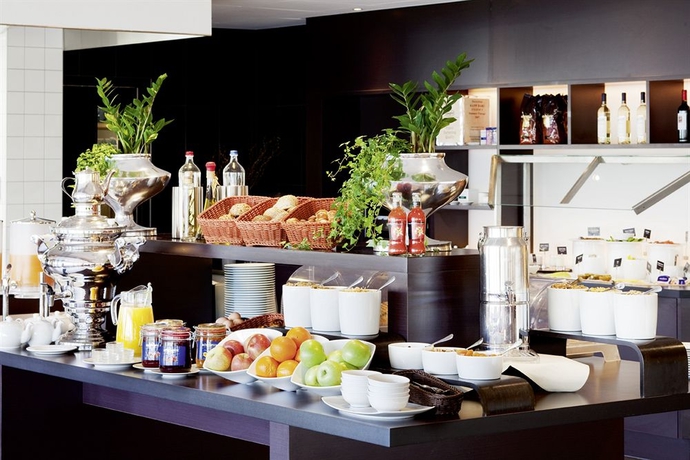 Imagen del bar/restaurante del Hotel Mövenpick - Hertogenbosch. Foto 3