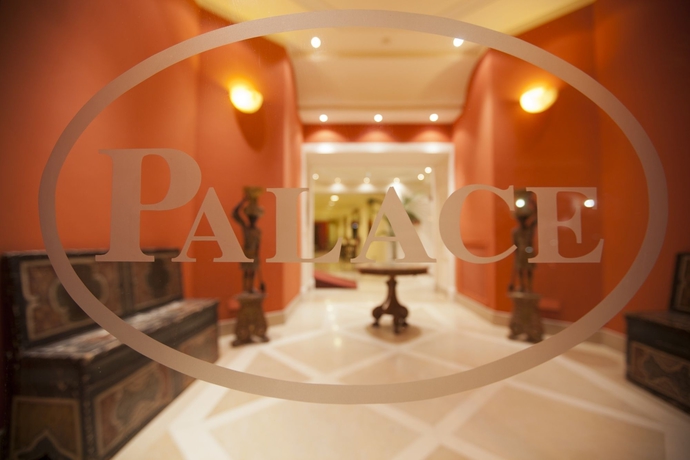 Imagen general del Hotel Mövenpick Hotel Bari. Foto 1