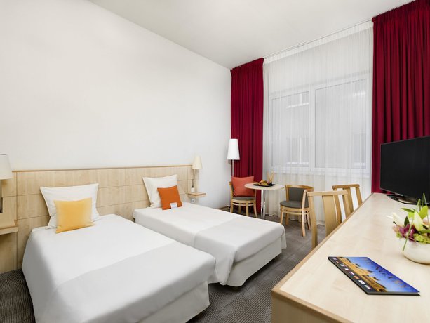 Imagen de la habitación del Hotel Mövenpick Hotel Budapest Centre. Foto 8