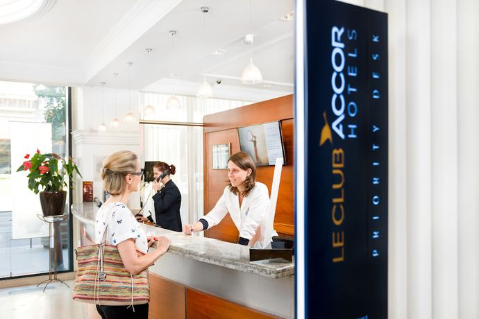 Imagen de los interiores del Hotel Mövenpick Hotel Budapest Centre. Foto 19