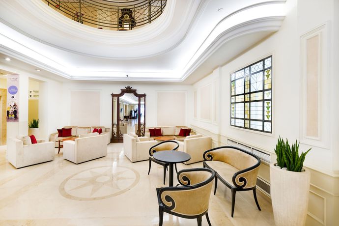 Imagen del bar/restaurante del Hotel Mövenpick Hotel Budapest Centre. Foto 2