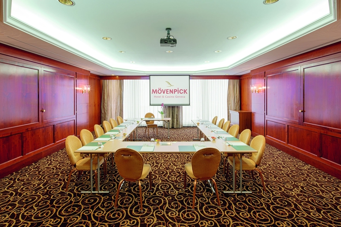 Imagen de los interiores del Hotel Mövenpick Hotel Geneva. Foto 10