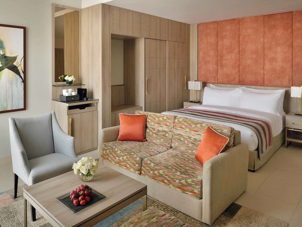 Imagen de la habitación del Hotel Mövenpick Hotel Tahlia Jeddah. Foto 17