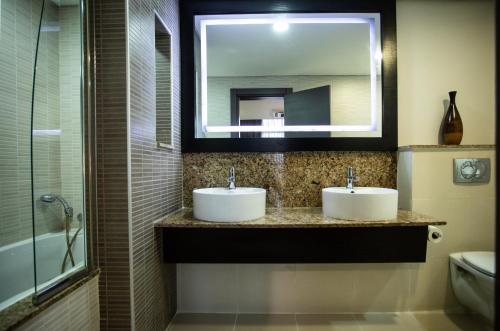 Imagen de la habitación del Hotel Mövenpick Ikoyi Lagos. Foto 7