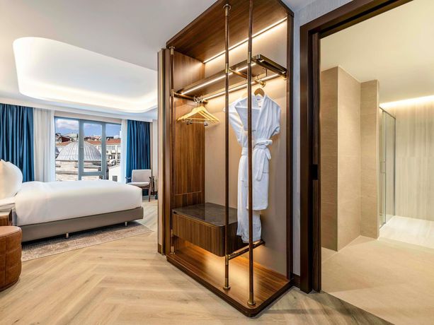 Imagen de la habitación del Hotel M&ouml;venpick Istanbul Old Town. Foto 6