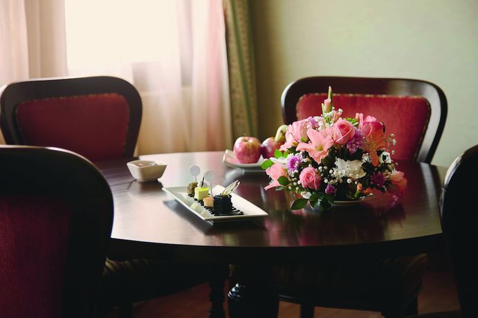 Imagen de la habitación del Hotel Mövenpick Karachi. Foto 12