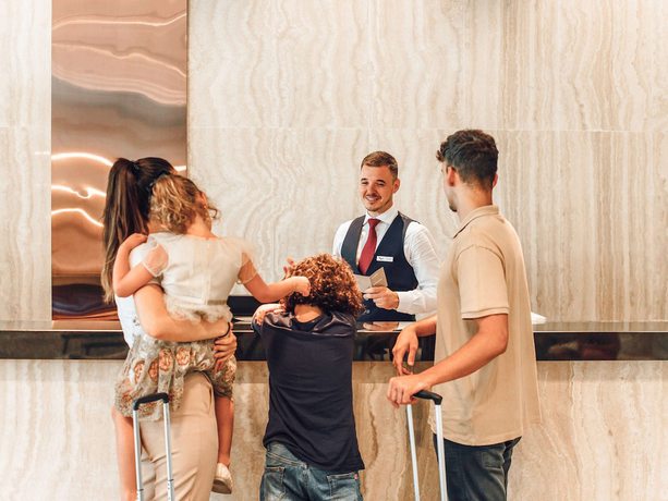 Imagen de los interiores del Hotel Mövenpick Lalez Durres. Foto 20