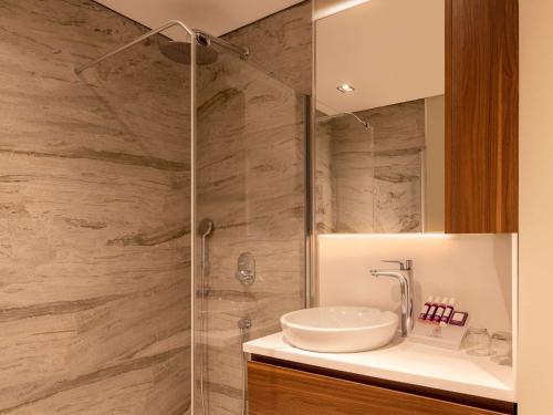 Imagen general del Hotel M&ouml;venpick Living Istanbul West. Foto 5
