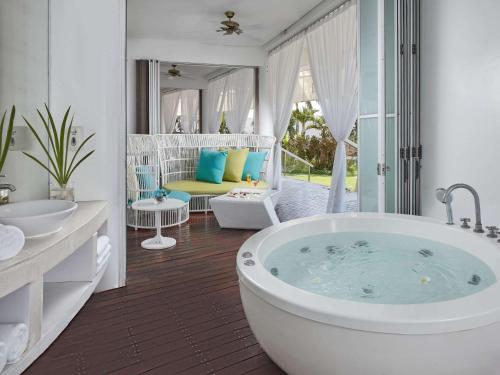 Imagen general del Hotel Mövenpick Mactan Island Cebu. Foto 6