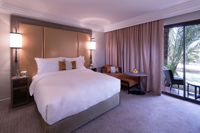 Imagen de la habitación del Hotel Mövenpick Mansour Eddahbi Marrakech. Foto 9
