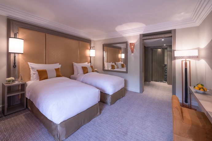 Imagen de la habitación del Hotel Mövenpick Mansour Eddahbi Marrakech. Foto 10