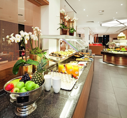 Imagen del bar/restaurante del Hotel Mövenpick Münster Am Aasee. Foto 4