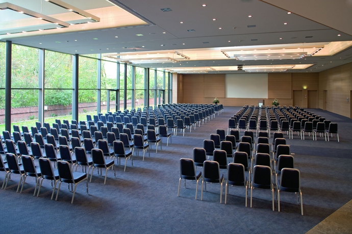 Imagen de los interiores del Hotel Mövenpick Münster Am Aasee. Foto 13