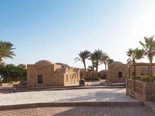 Imagen de la habitación del Hotel Mövenpick Resort El Quseir. Foto 15