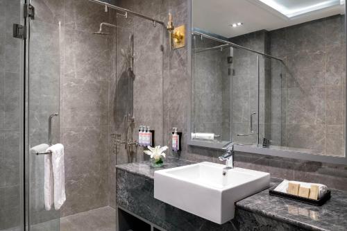 Imagen de la habitación del Hotel M&ouml;venpick Resort Khao Yai. Foto 7