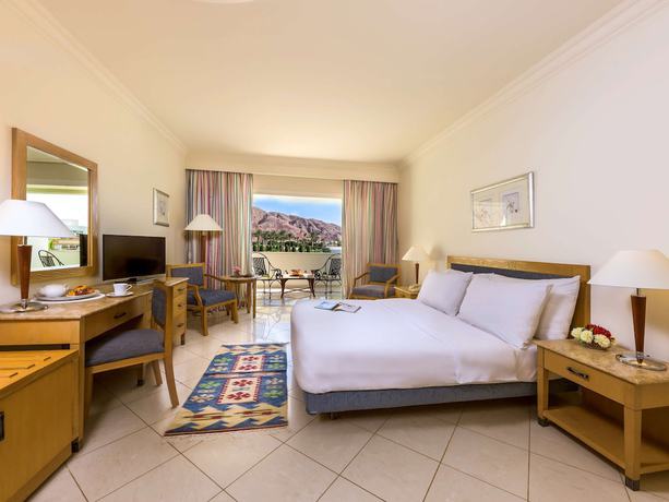 Imagen de la habitación del Hotel Mövenpick Resort Taba. Foto 4