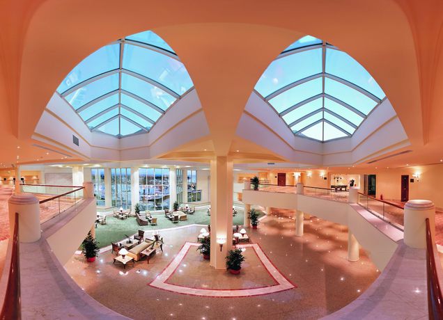 Imagen de los interiores del Hotel Mövenpick Resort Taba. Foto 19