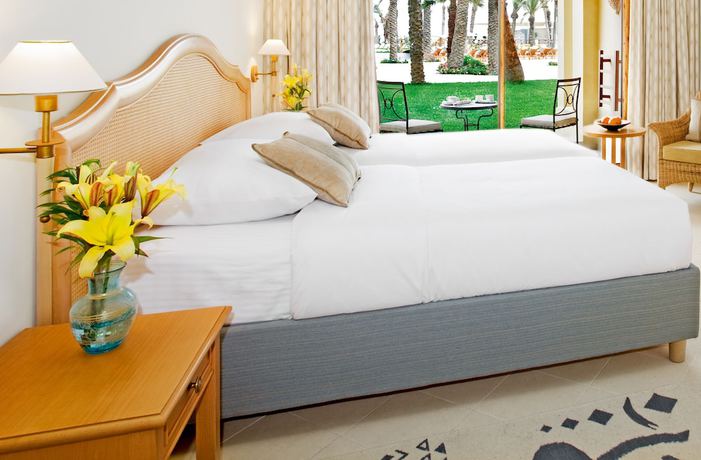 Imagen de la habitación del Hotel Mövenpick Resort and Marine Spa Sousse. Foto 17