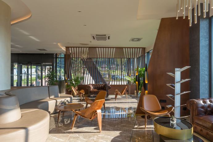 Imagen de los interiores del Hotel M&ouml;venpick Resort and Spa Fruske Terme. Foto 15