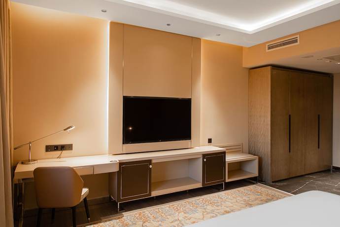 Imagen de la habitación del Hotel Mövenpick Samarkand. Foto 17