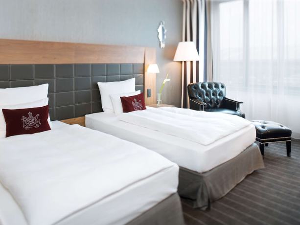 Imagen de la habitación del Hotel Mövenpick Stuttgart Airport. Foto 6