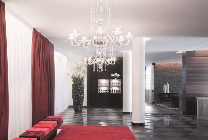 Imagen de los interiores del Hotel Mövenpick Stuttgart Airport. Foto 19